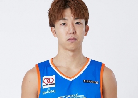 Abe Ryusei signs with Yamagata Wyverns