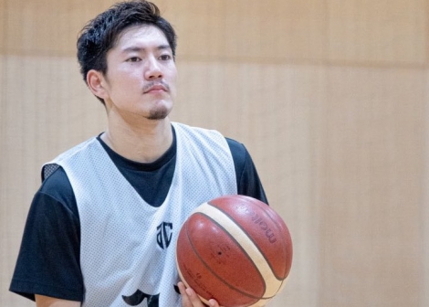 Hikaru Akiyama signs with new B3 powerhouse Altiri Chiba