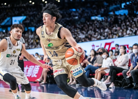 Onodera Shota extends with Ryukyu Golden Kings